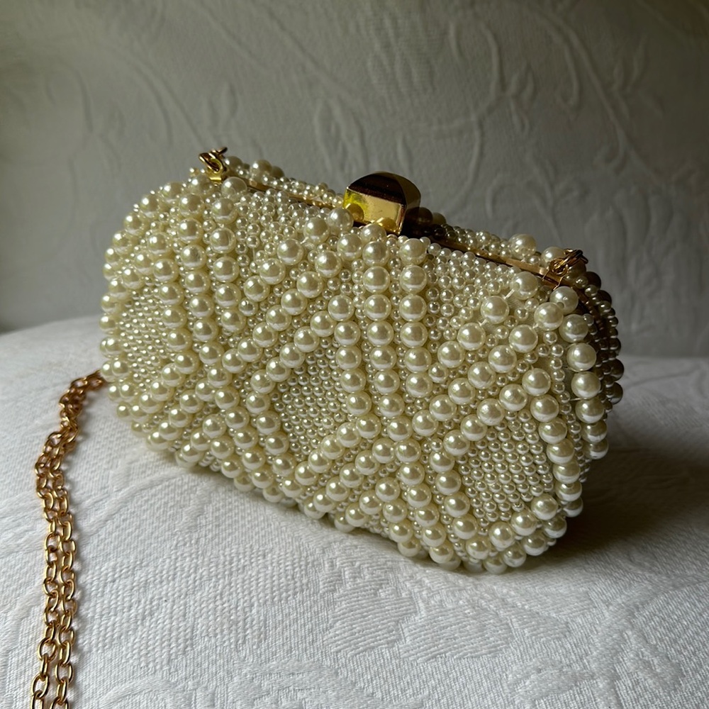 Pearl clutch bag
